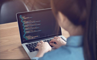 舞钢 ,php声明和调用变量的符号是什么？